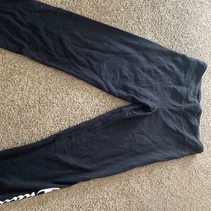 I am selling these Champion leggings